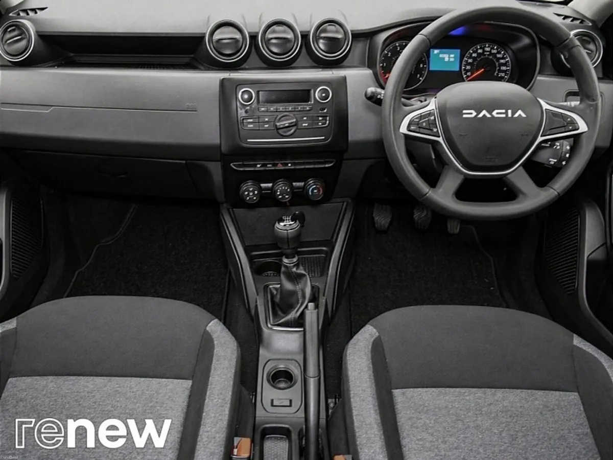 Dacia Duster 1.0 TCe 90 Essential - Image 2