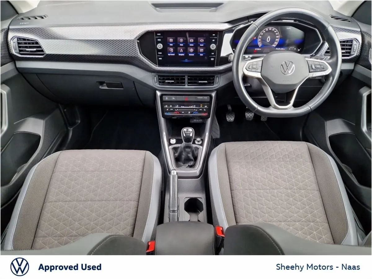 Volkswagen T-Cross R-Line 1.0TSI - Image 3