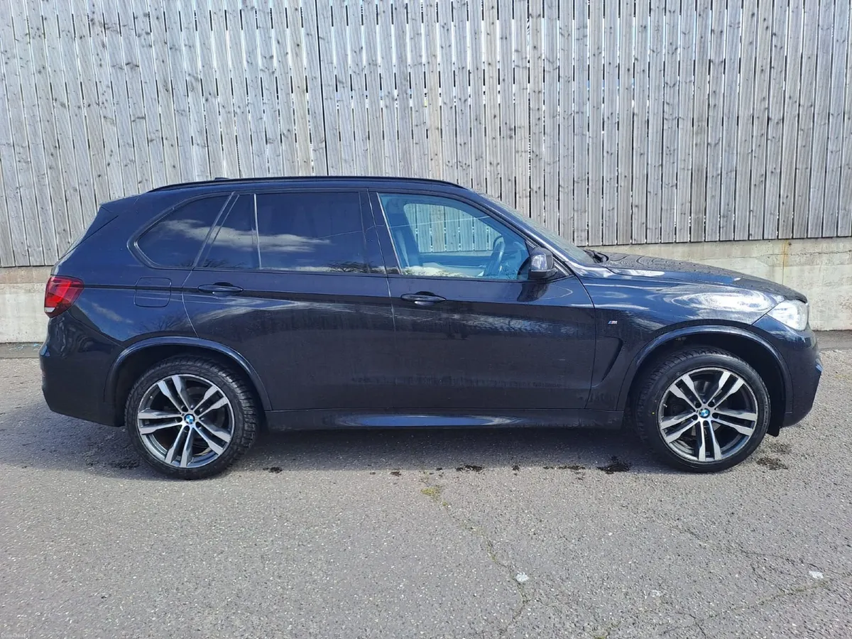 BMW X5 2016 - Image 1