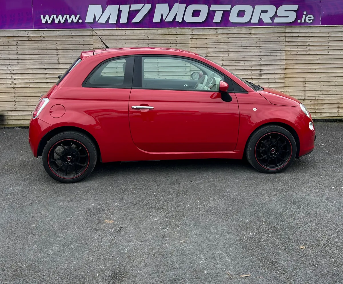 2016 Fiat 500, Auto - Image 2