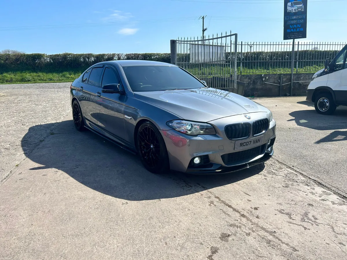 OUTSTANDING LATE 2016 BMW 530D M-SPORT AUTO - Image 1