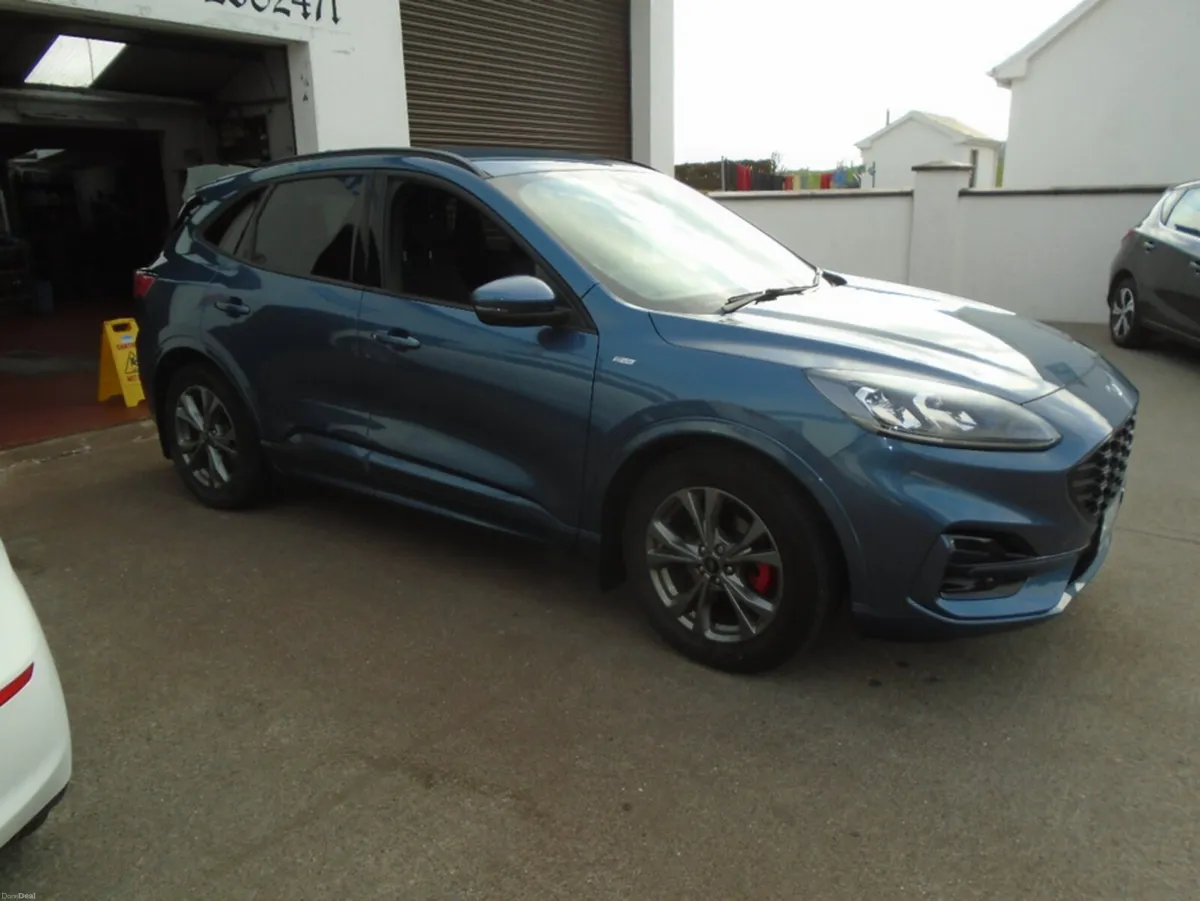 Ford Kuga TITANIUM 5DR 1.5 TD 120 S6.2 M6 F - Image 1