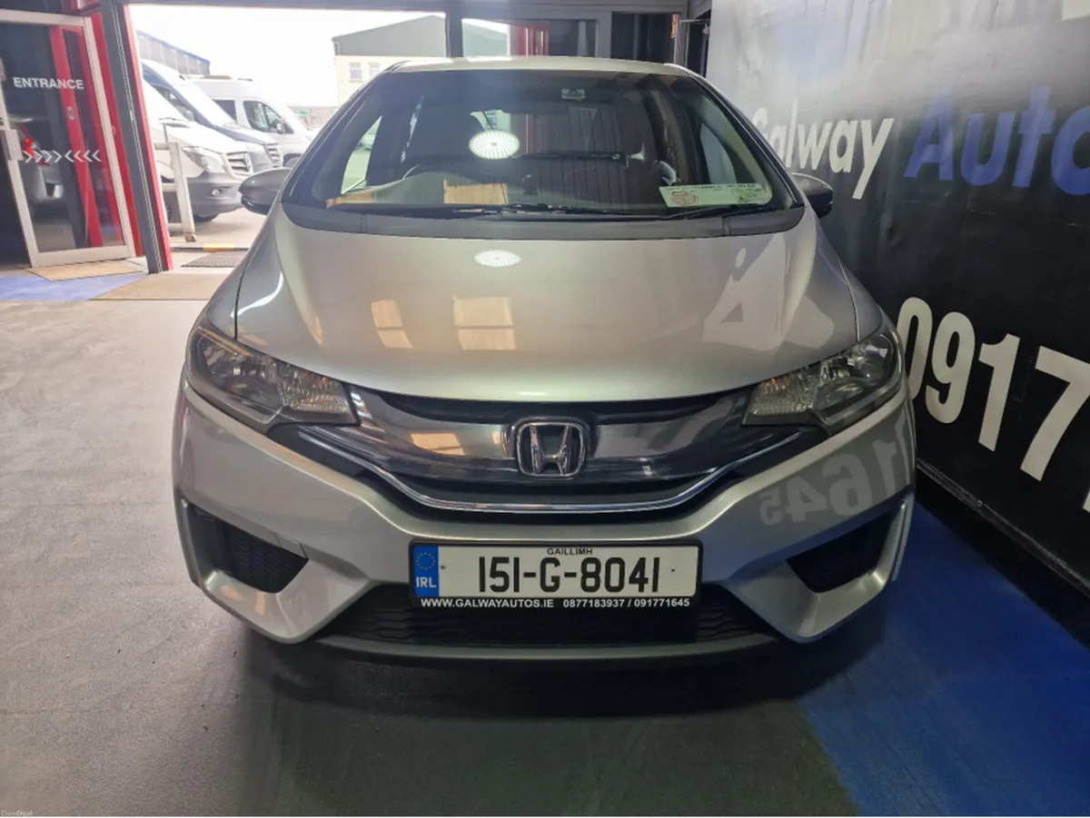 Honda Fit ** ANDROID AUTO WITH CAMERA**FULLY SERVI - Image 3