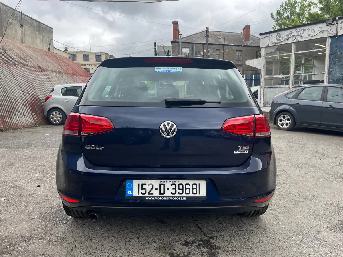 2015 VOLKSWAGEN GOLF COMFORTLINE AUTO 30,000KLM - Image 4