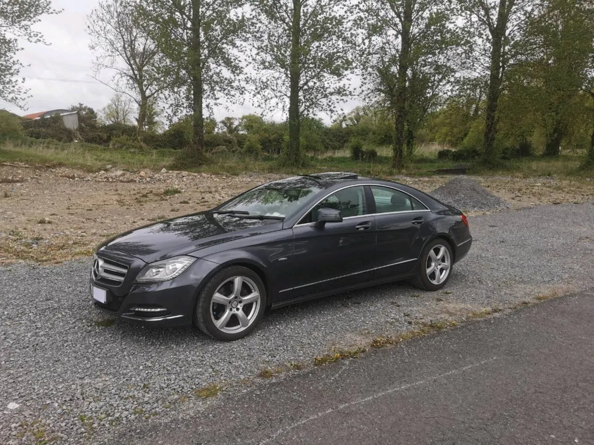 Mercedes CLS - Image 2