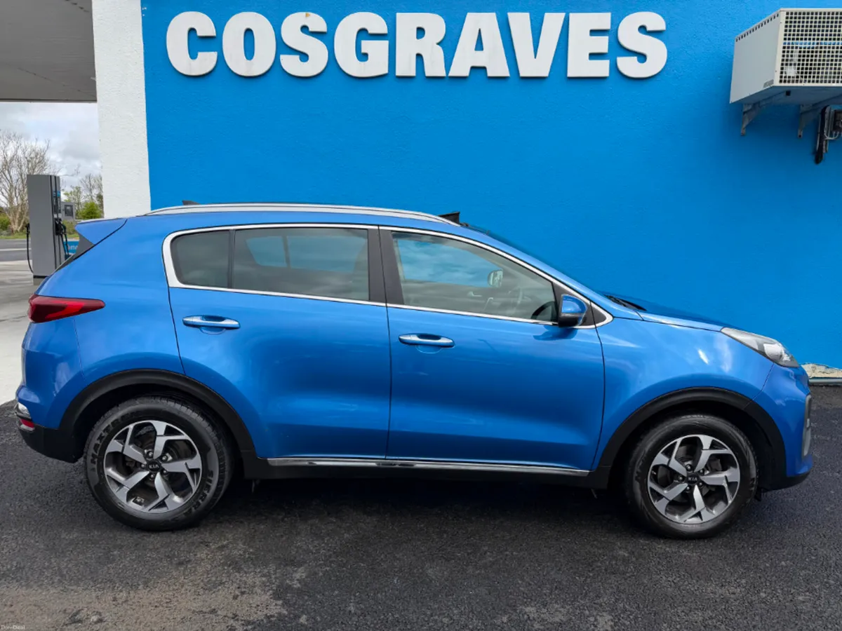 Kia Sportage K3 Model 5DR * FULL LEATHER / HEATED - Image 2