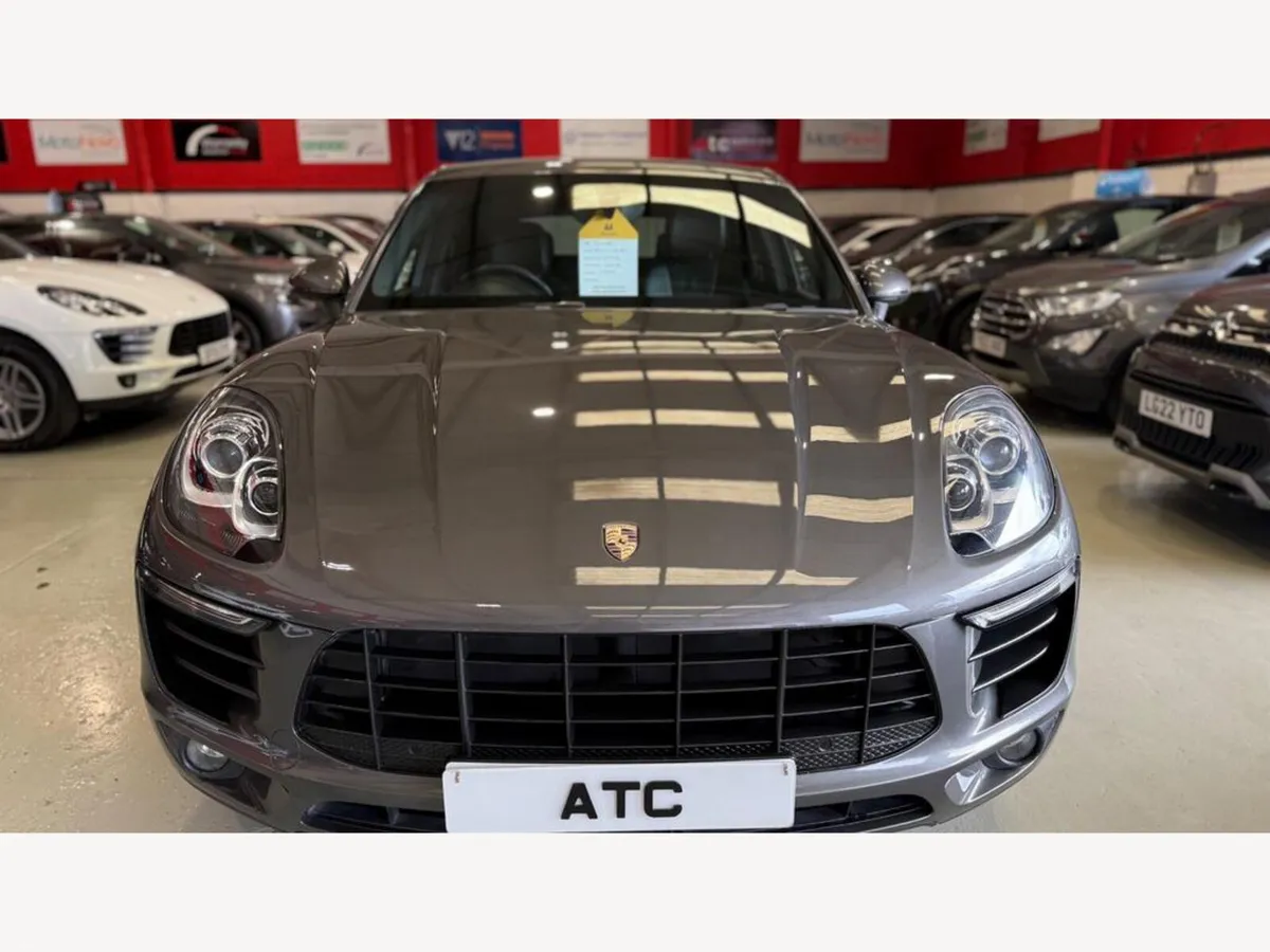 2015 Porsche Macan V6 S - Image 5