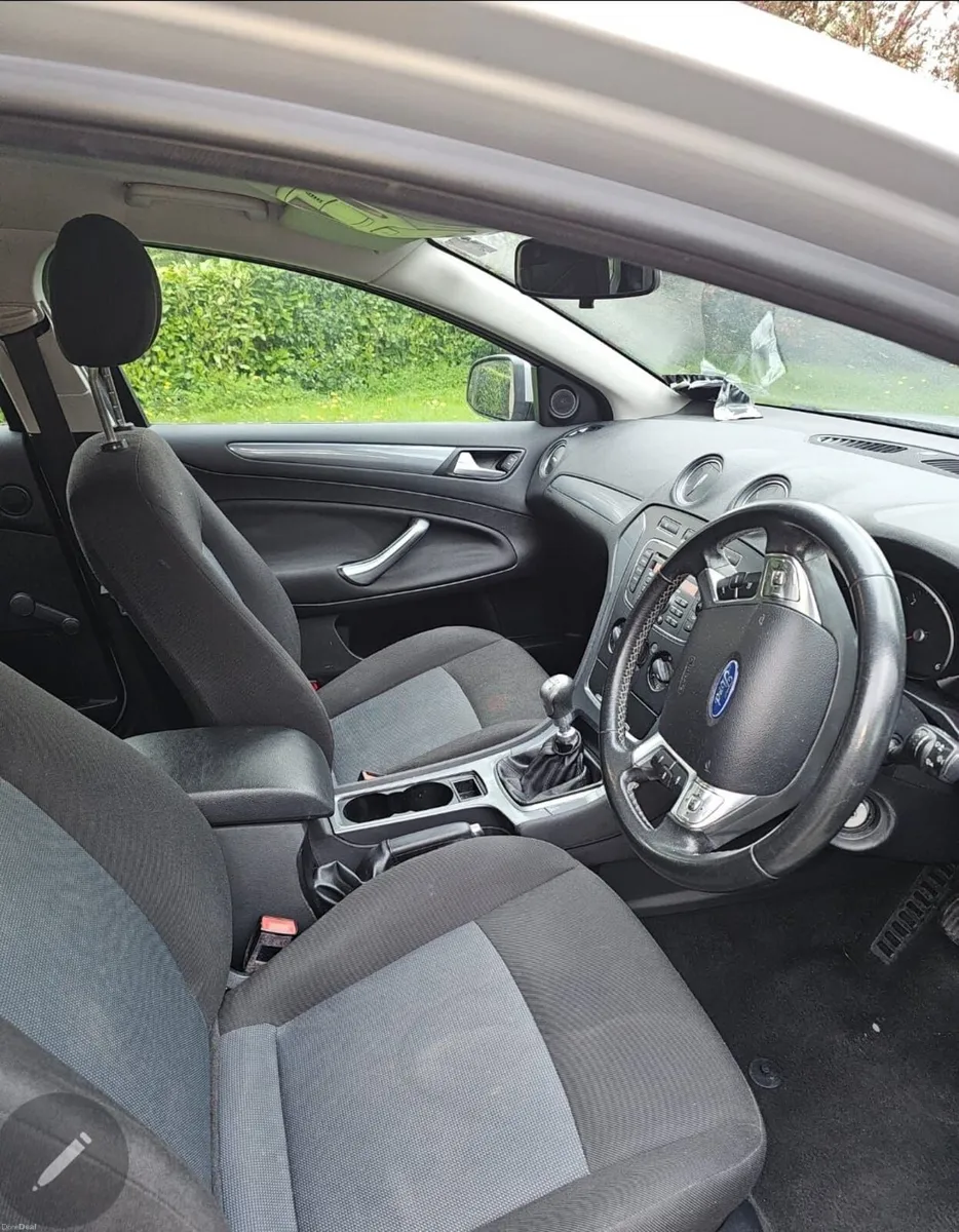 Ford Mondeo - Image 3