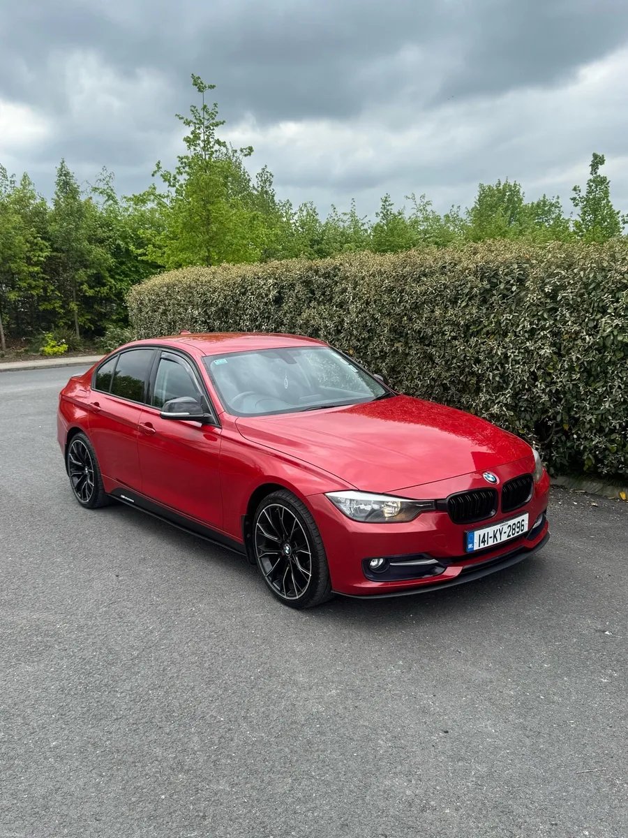 Immaculate Bmw 320D Manual *Full Service History* - Image 2