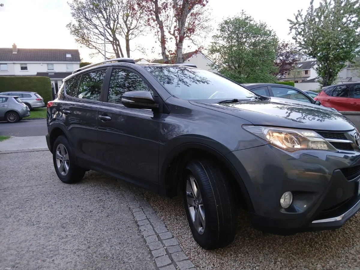 Toyota RAV4 2015 AUTOMATIC - Image 1