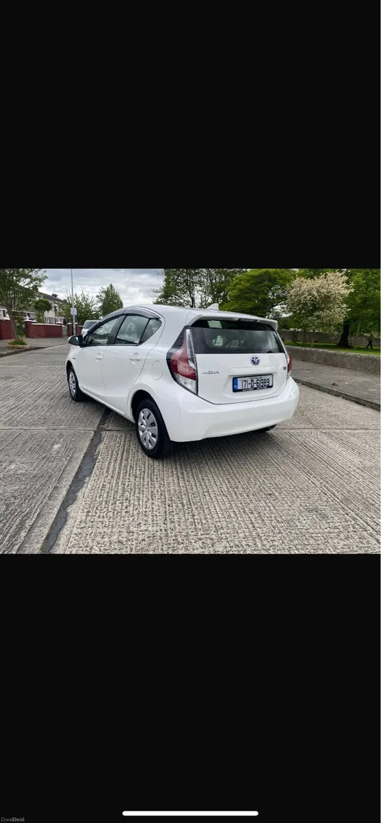 Toyota Aqua - Image 4