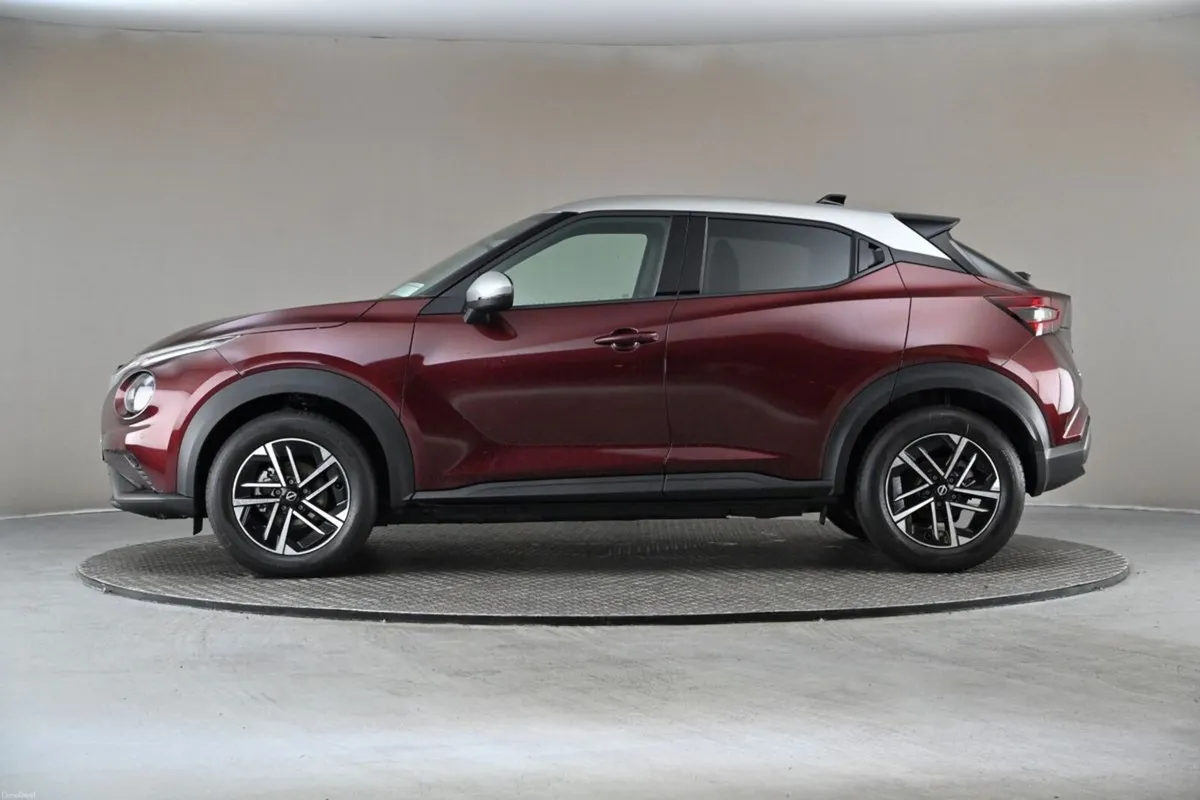 Nissan Juke 1.0 SV PREMIUM 6SPD **BI-TONE ROOF** - Image 5