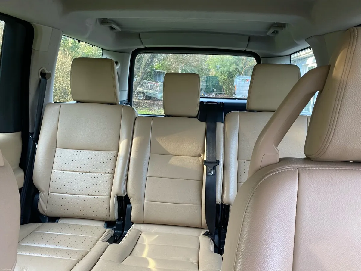 Land Rover Discovery 2008 - Image 3