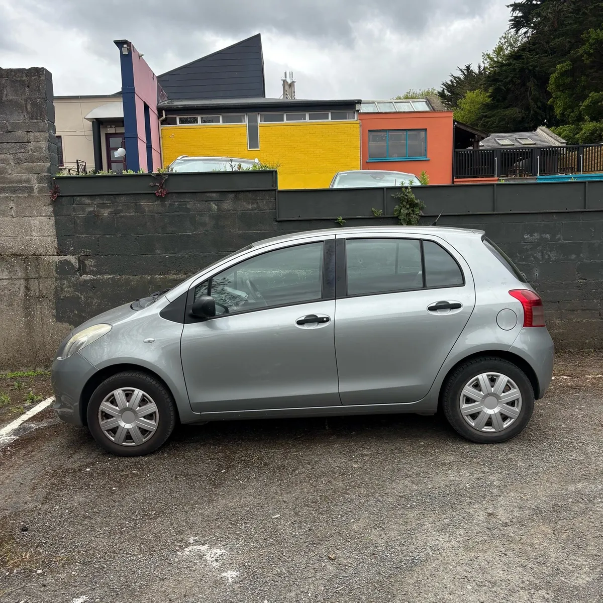 TOYOTA YARIS NCT 28/02/27 TAX 06/26 - Image 4