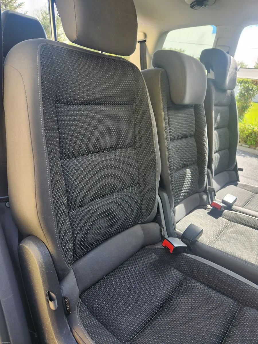 Volkswagen Touran 2015 - Image 4