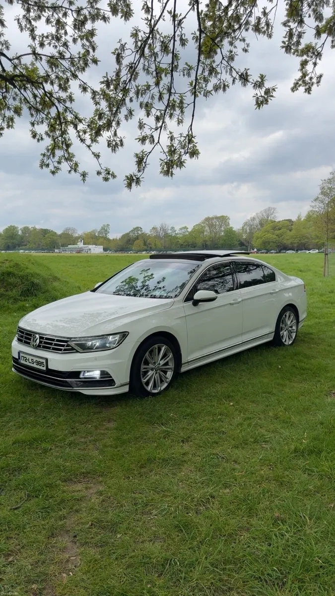 Rline  Passat - Image 1