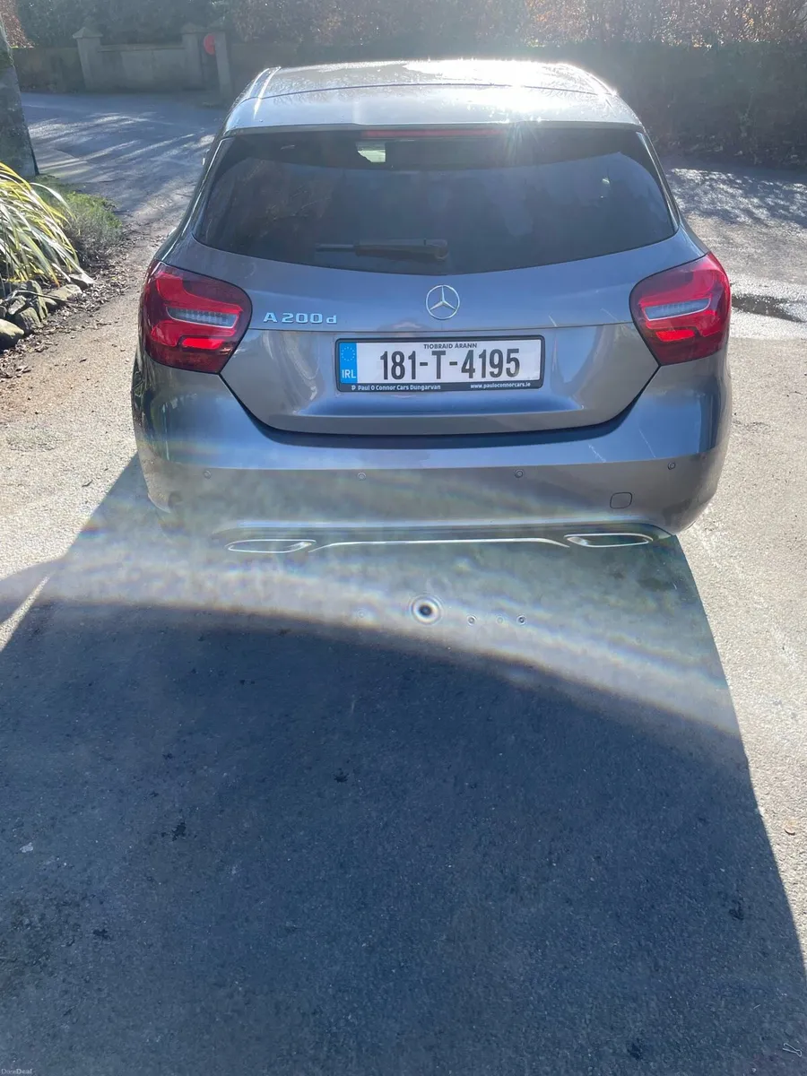 Mercedes Benz a series - Image 4