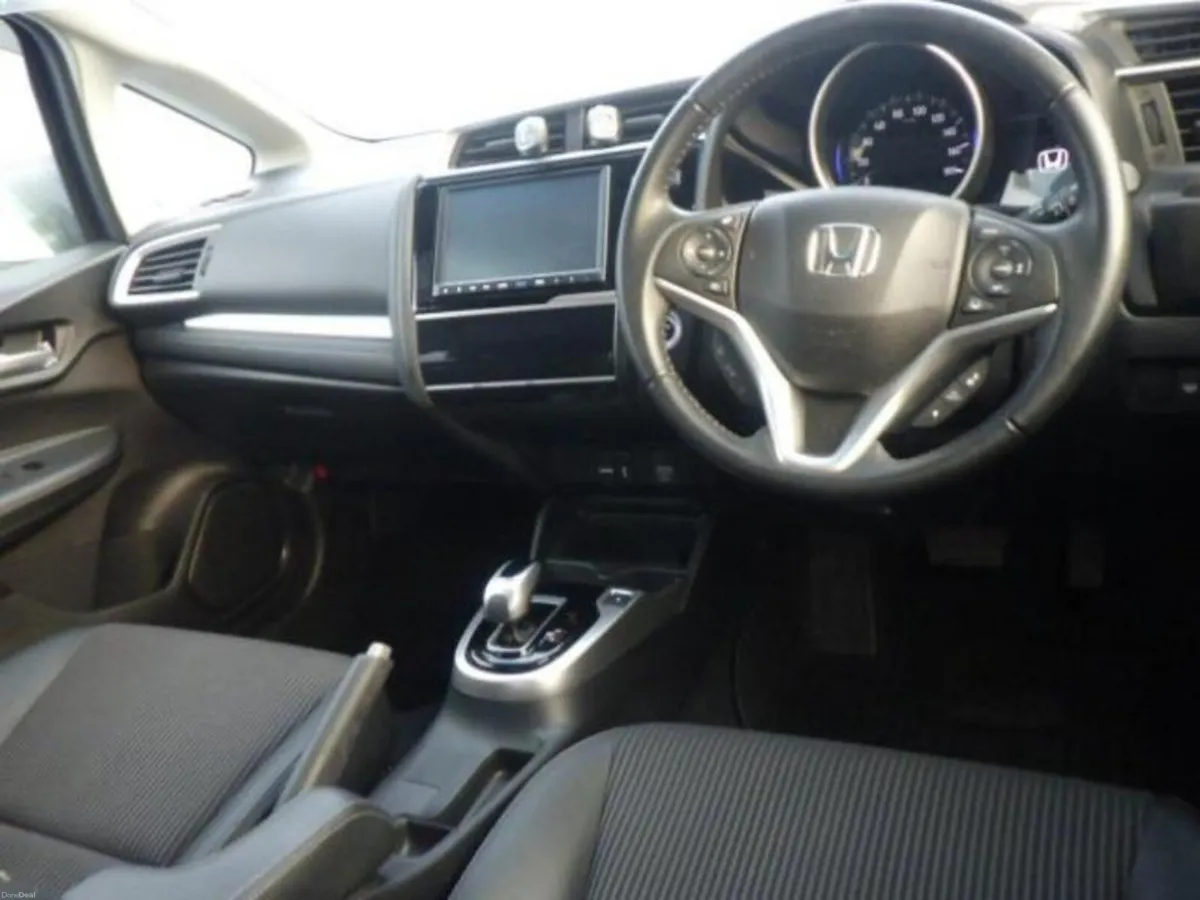 1.5i HYBRID L PACKAGE - FLASH SALE NOW ON - Image 2