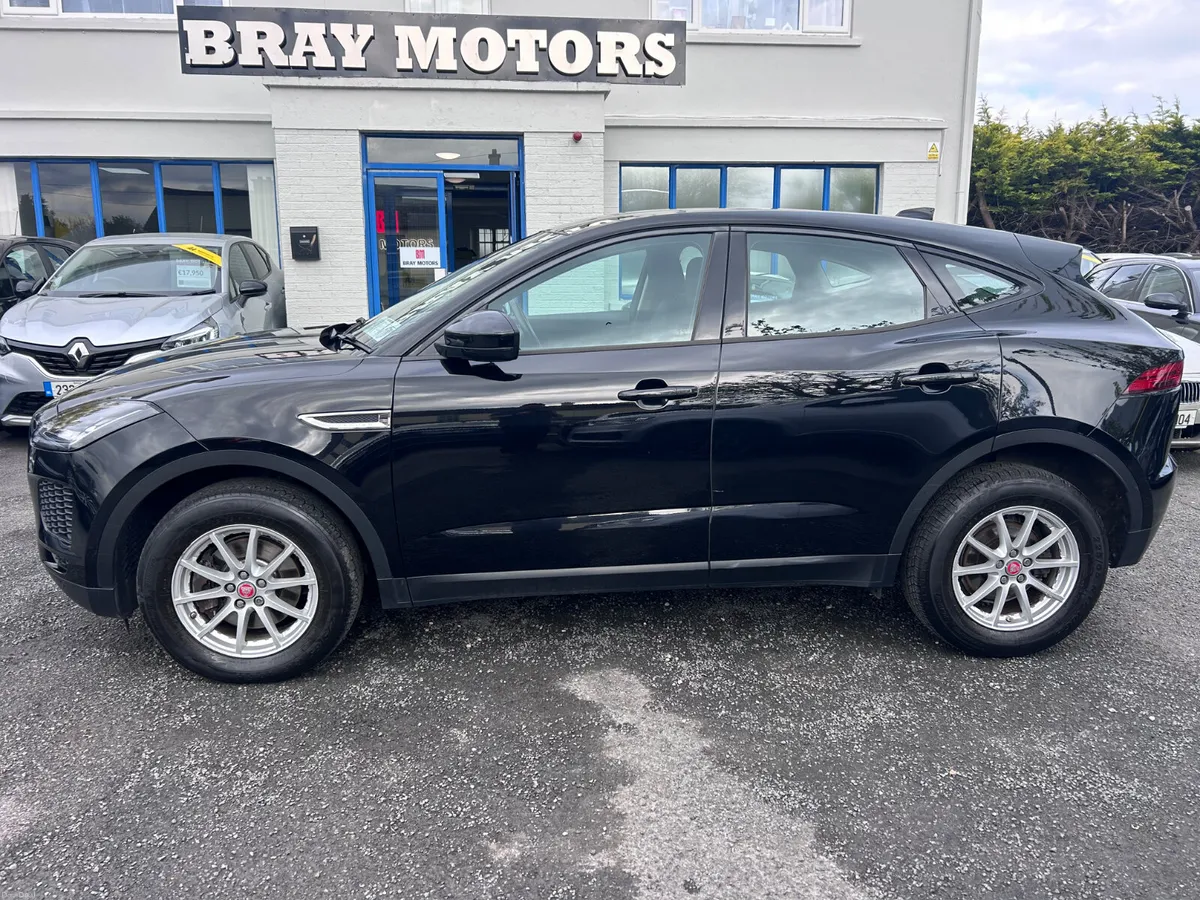 2019 JAGUAR E PACE 2.0 D FWD 6 SPEED MANUAL LOW KM - Image 3