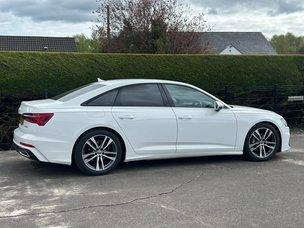 19Audi A6 2.0 tdi 40 Sline € 25500 inc Vrt - Image 3