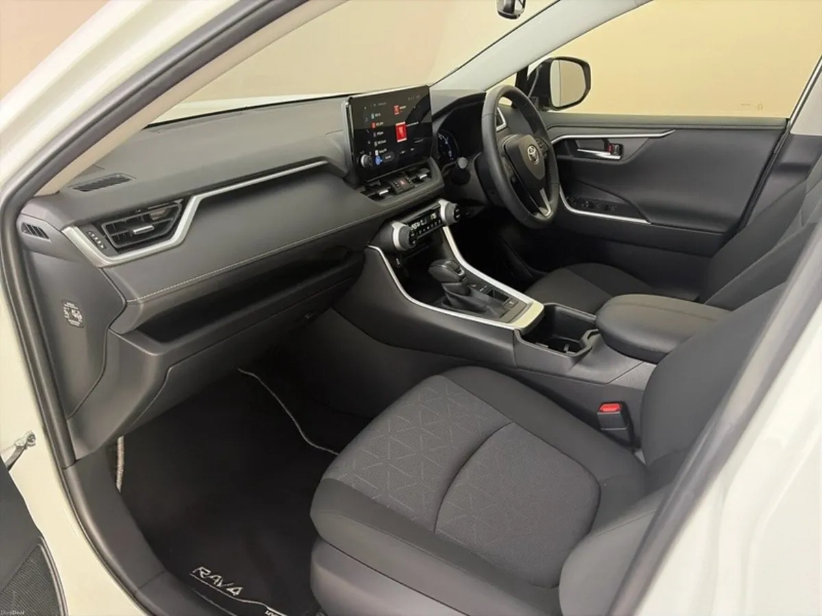 Toyota RAV4 HYBRID LUNA - Image 6