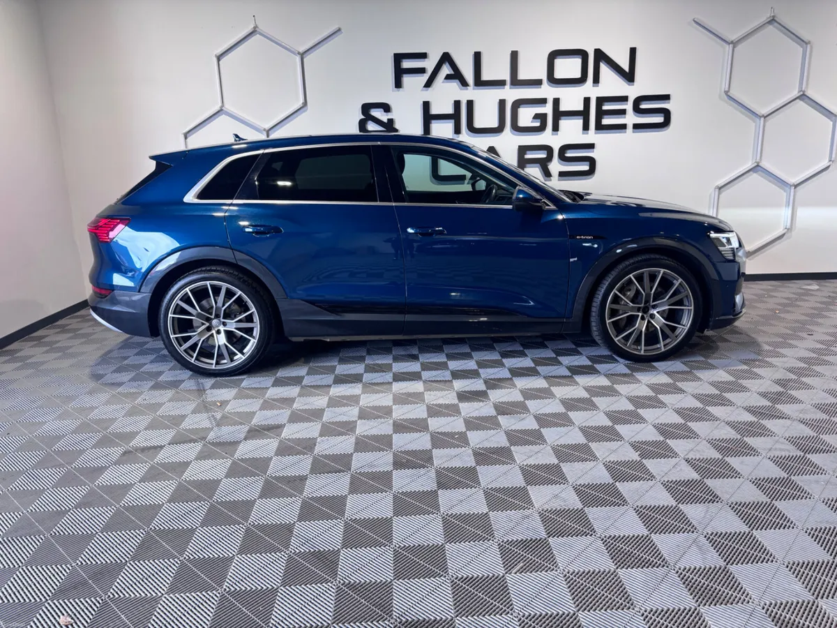 2021 AUDI ETRON 50E TECHNIK QUATTRO - Image 4