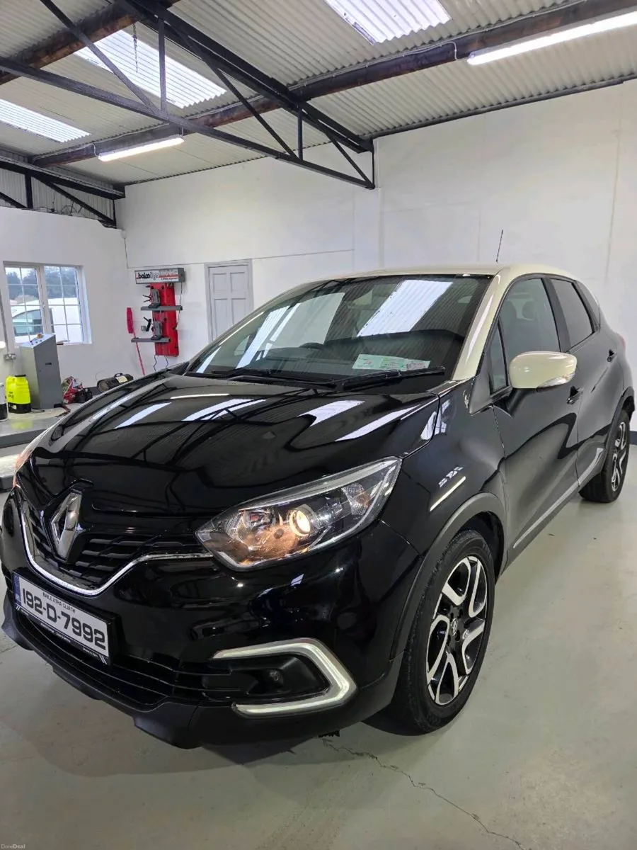 Renault Captur Iconic Dci 2019 - Image 3