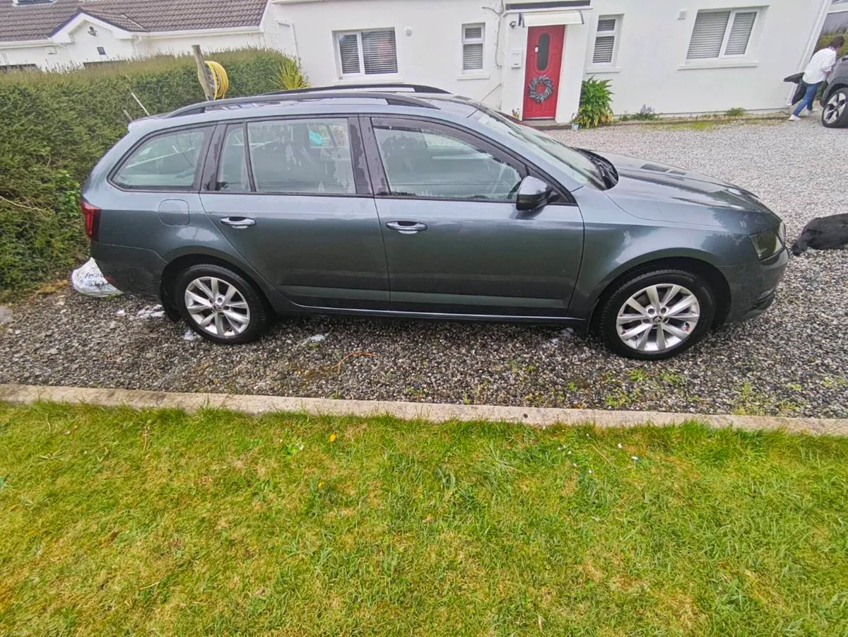 Skoda Octavia 1.6 D - Image 5