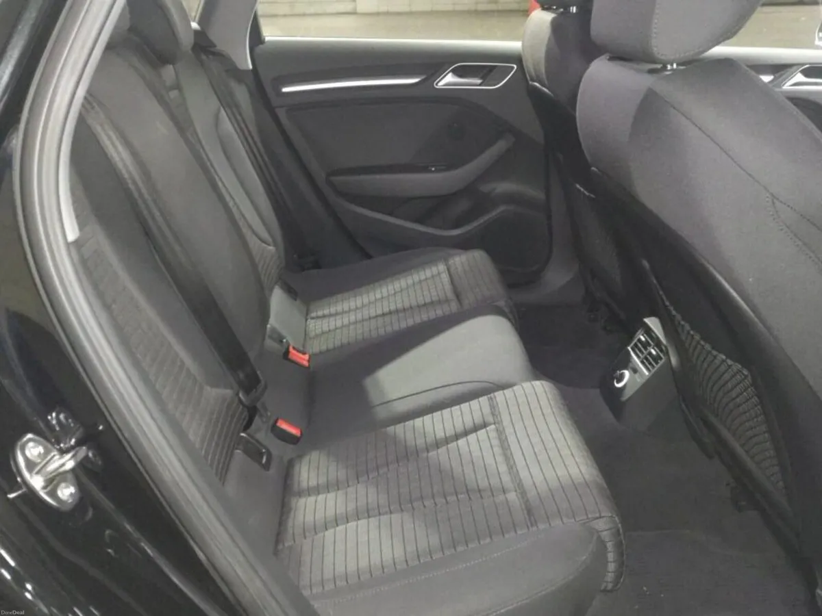 1.4 30TFSI SPORT - SAVE €2000 - Image 4