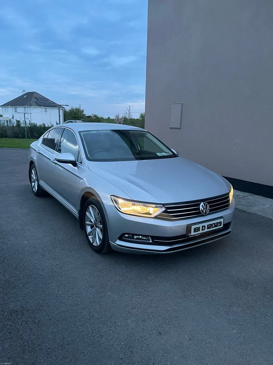 181 Volkswagen Passat 1.6 TDI 120 BHP Comfortline - Image 1