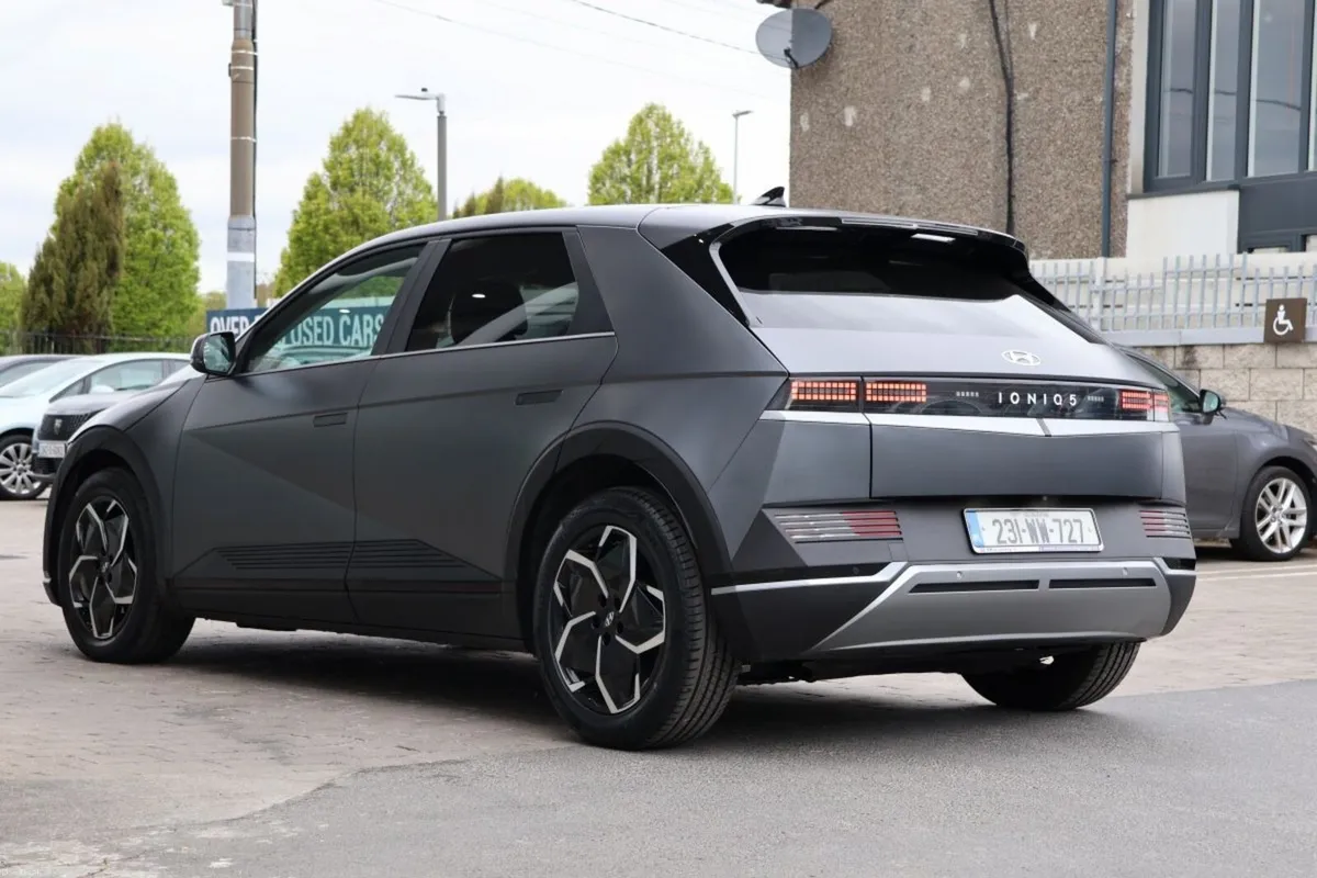 Hyundai IONIQ 5 Executive Plus 58KWH, ELECTRIC VAL - Image 4