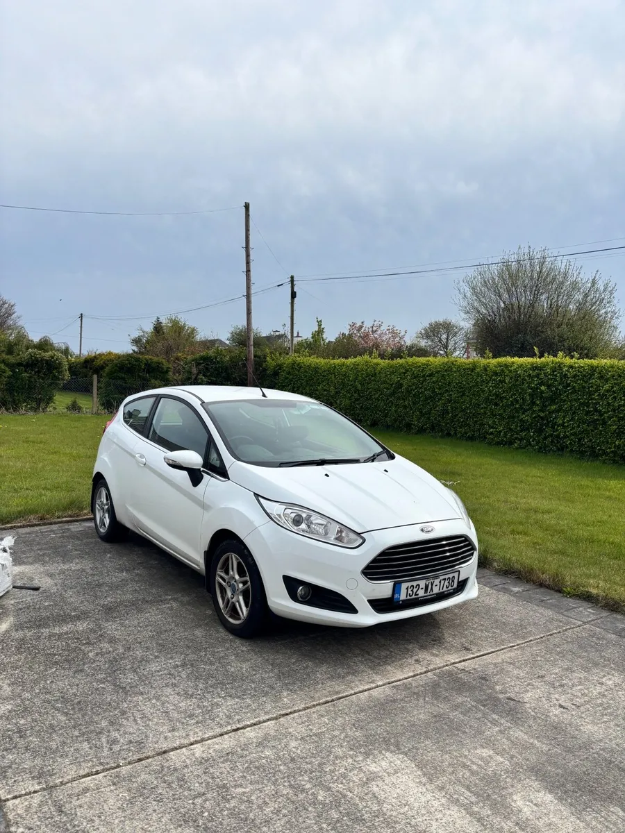 Ford Fiesta 2013 NCT 08/26 - Image 2