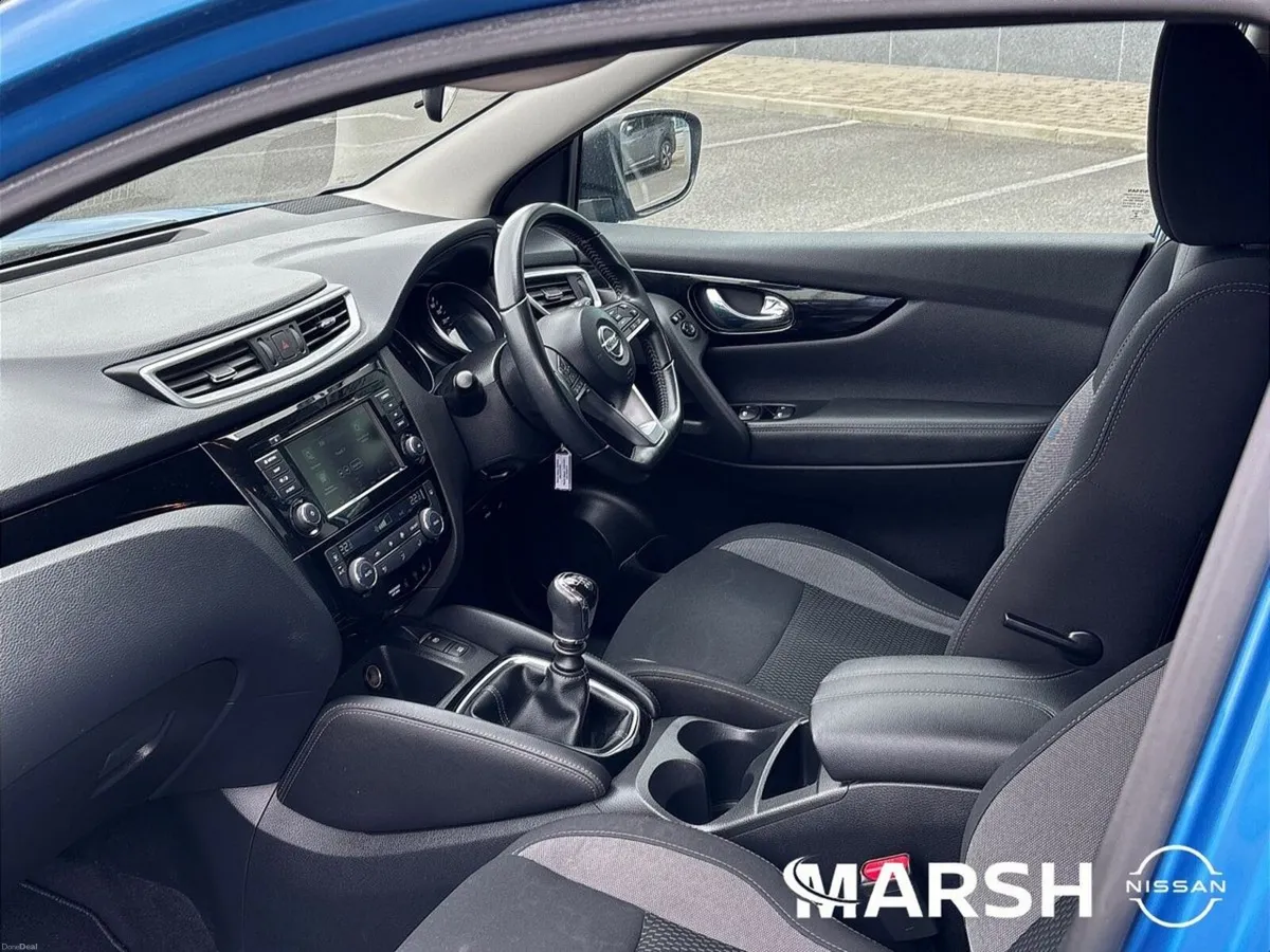 Nissan Qashqai 1.3 SV 5DR - Image 4