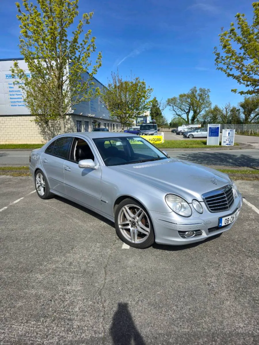 Mercedes E320 CDI Avantgarde 2008 - Image 1