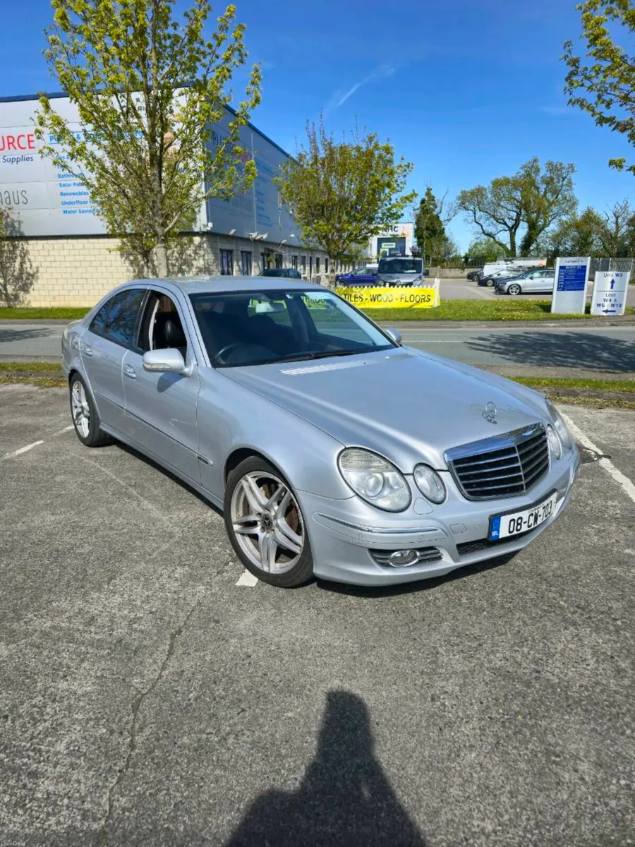 Mercedes E320 CDI Avantgarde 2008 - Image 3