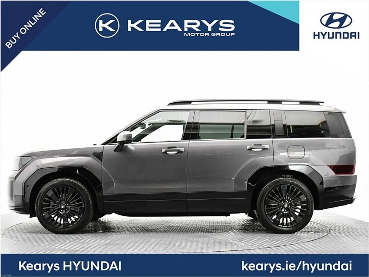 Hyundai Santa Fe Premium Calligraphy PHEV - Image 4