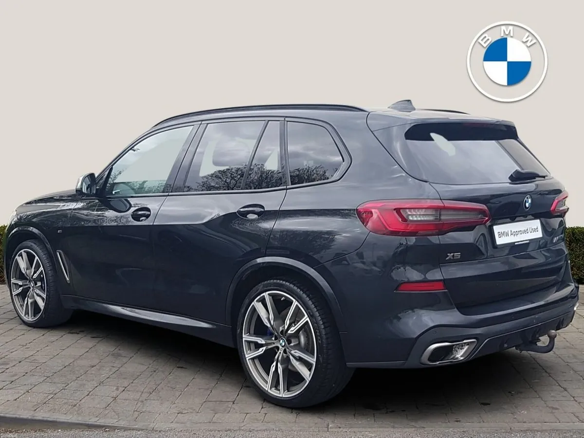 BMW X5 M50d - Image 2