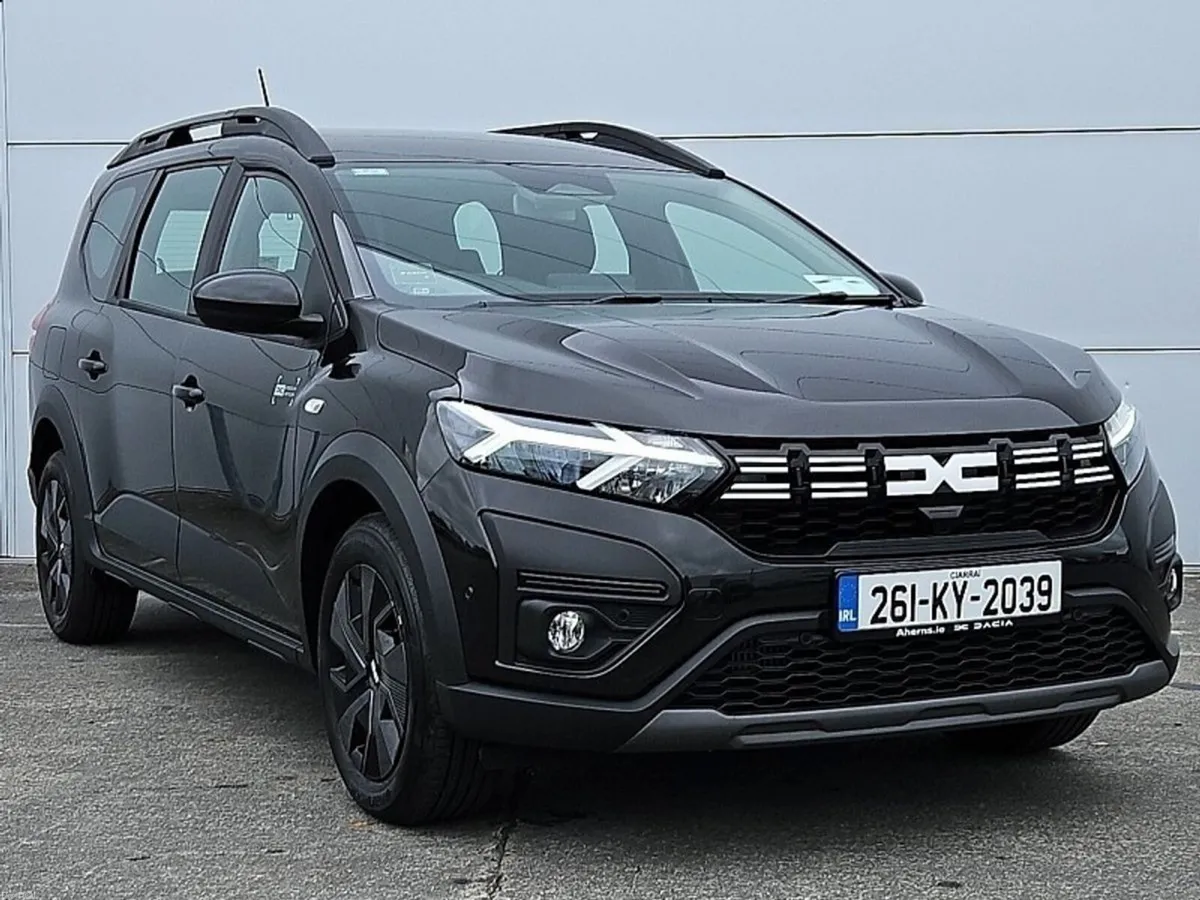 Dacia Jogger TCe 110 Expression - Image 1