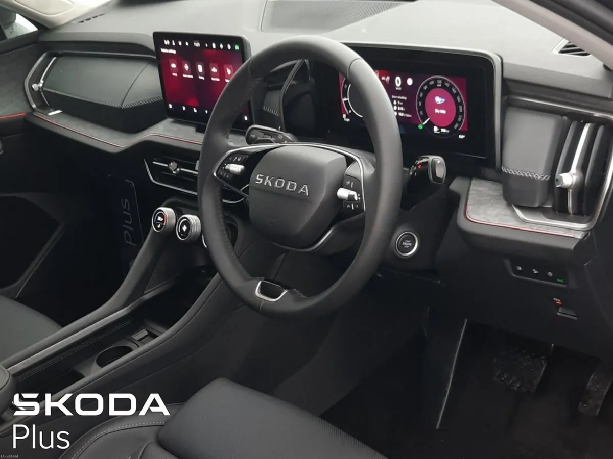 Skoda Kodiaq **LAST ONE IN STOCK**LEATHER**SELECTI - Image 5