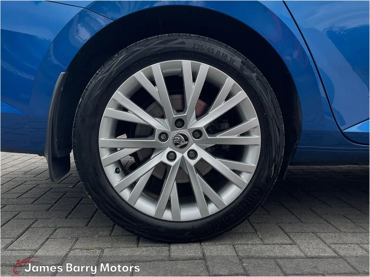 Skoda Superb SUPERB STY 2.0TDI 150HP DSG 18 Months - Image 6