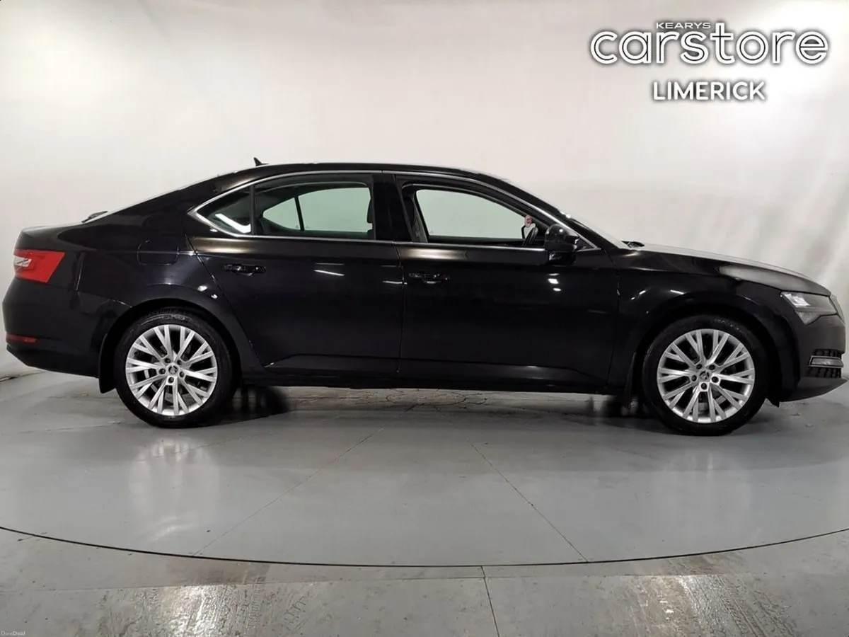 Skoda Superb SUPERB STY 2.0TDI 150HP DSG - Image 2
