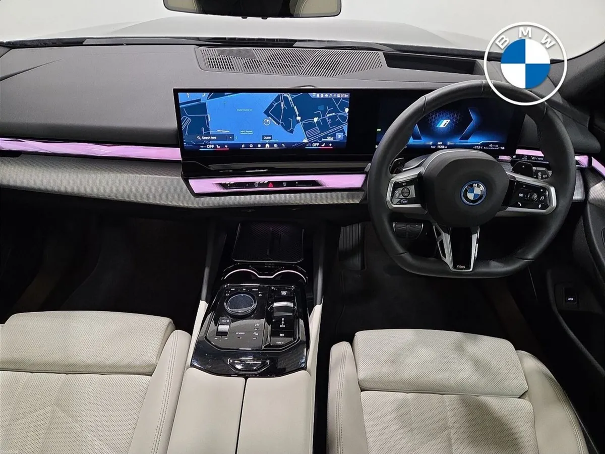 BMW 5-Series 530e M Sport Touring - Image 4