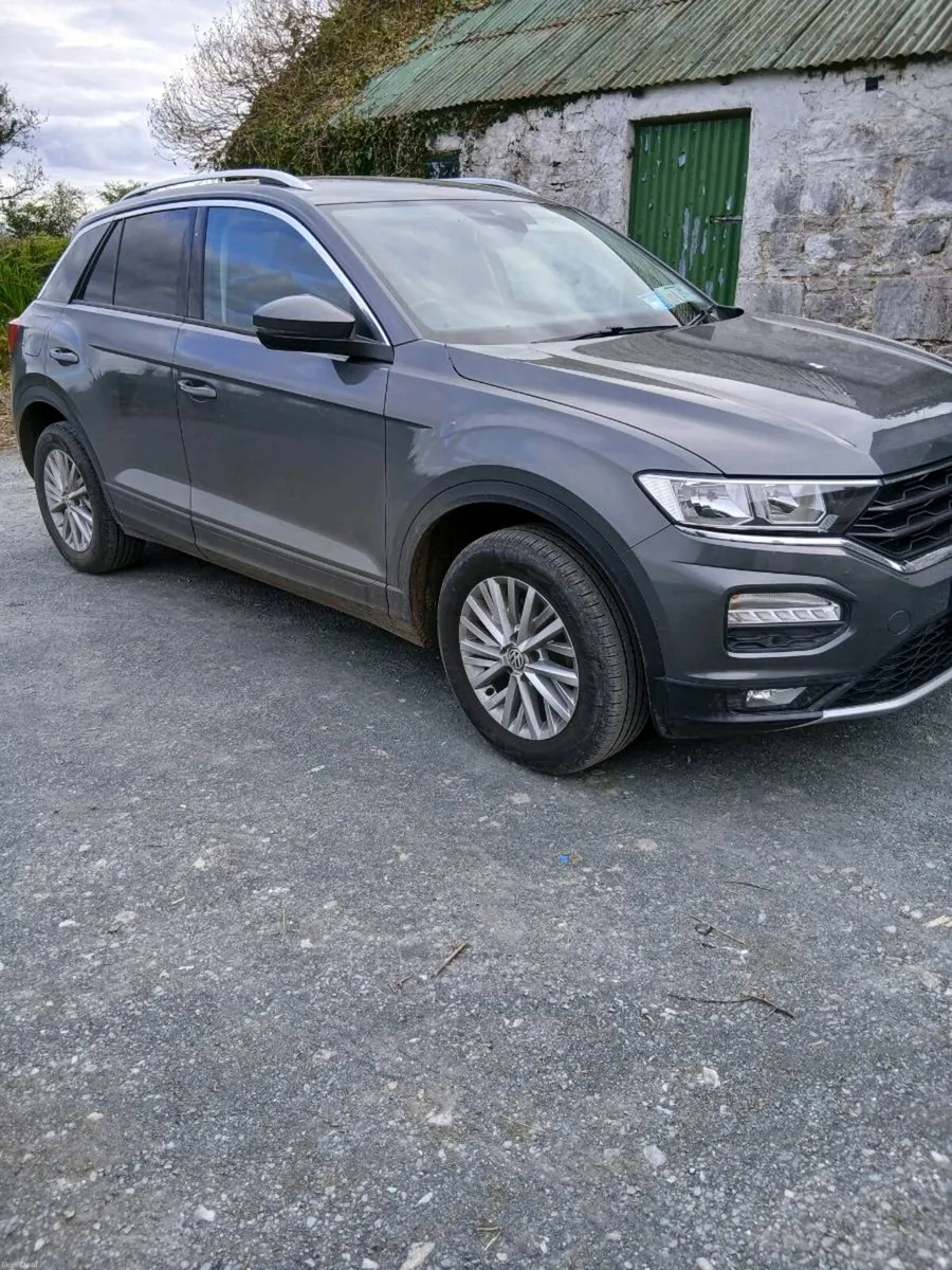 VolkswagenT Roc - Image 1