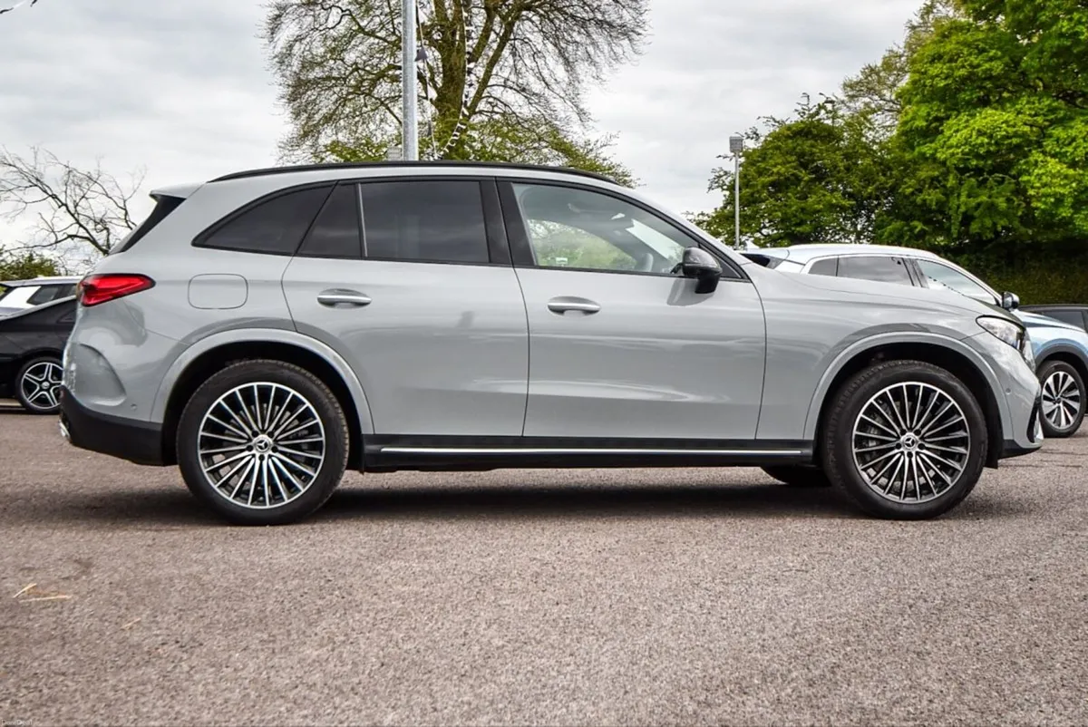Mercedes-Benz GLC 300de AMG Premium Plus 328bhp 4M - Image 3