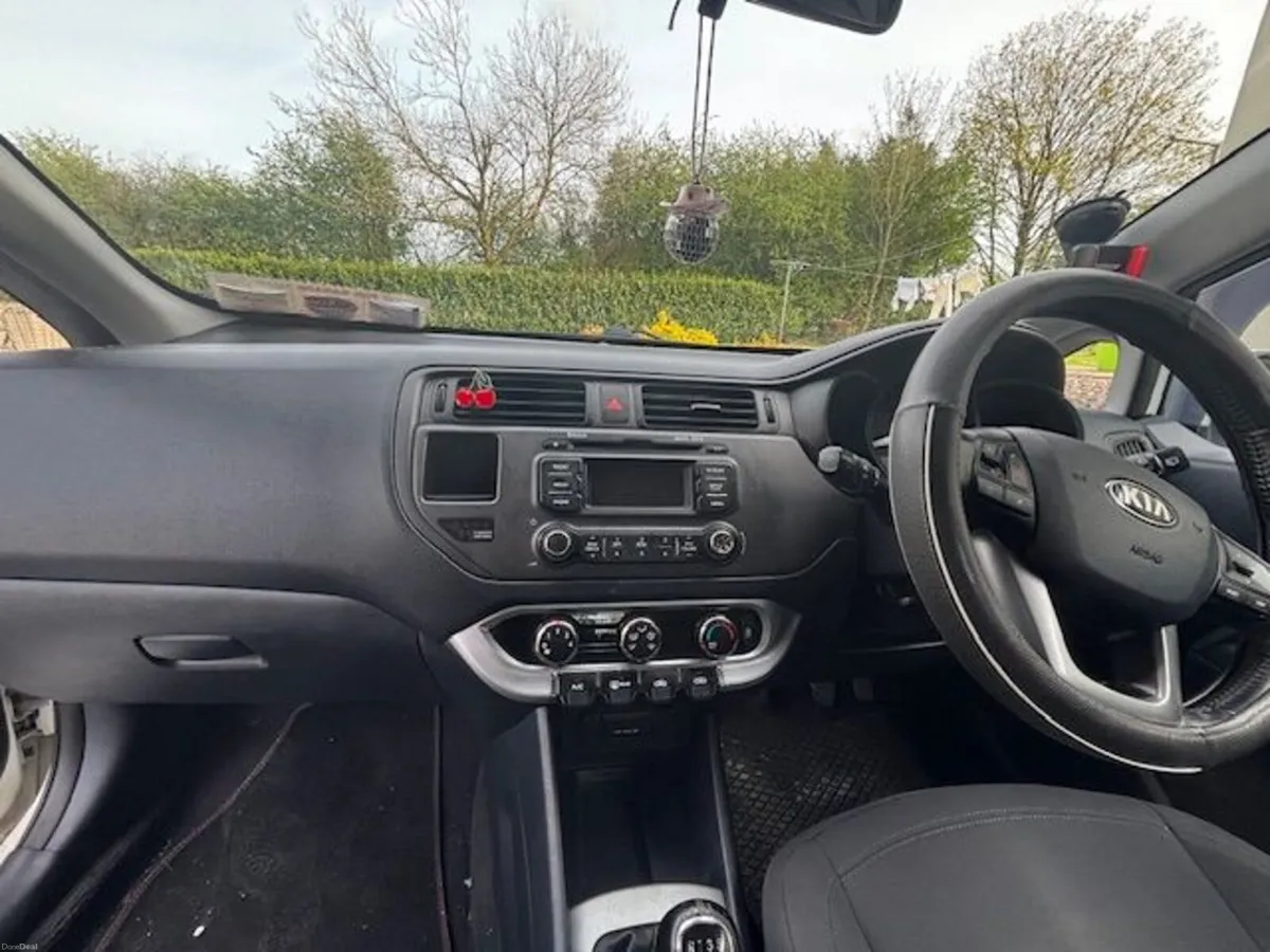 Kia Rio 2015 - Image 4