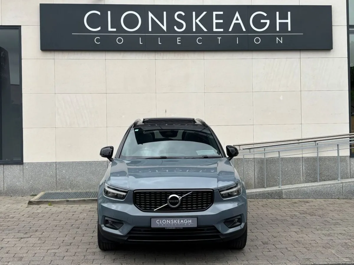 Volvo XC40 T5 Phev R-design 5DR Auto - Image 2