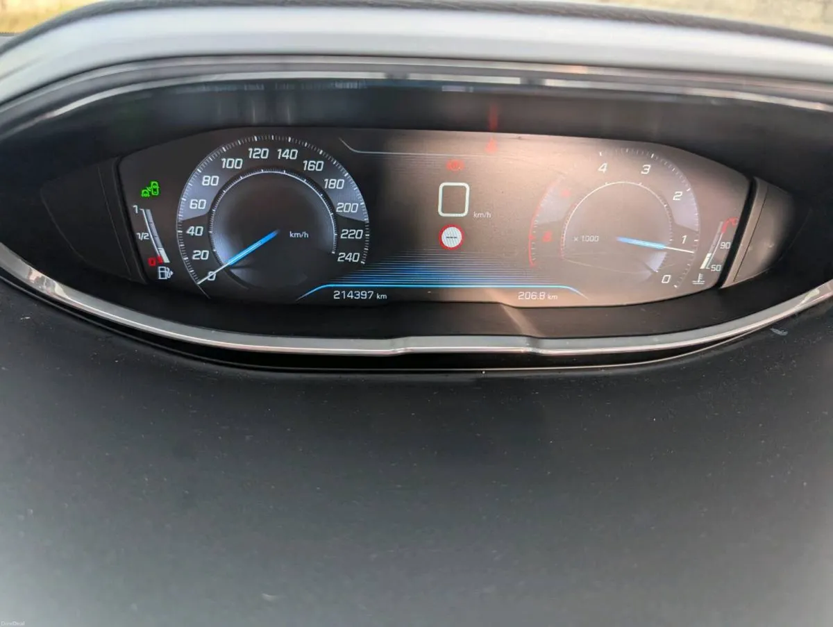 182 Peugeot 3008 1.6 diesel - Image 4