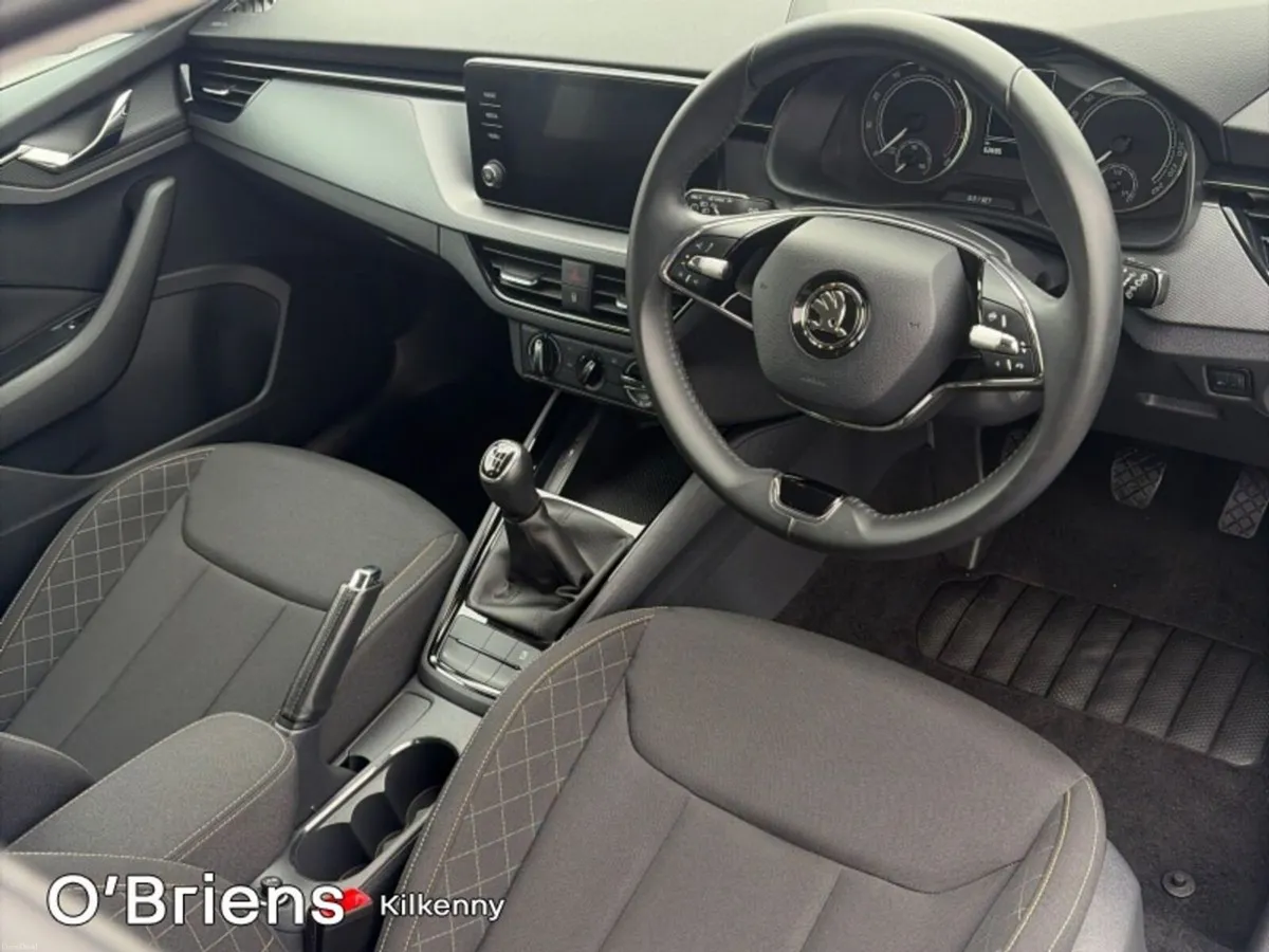 Skoda Kamiq AMBITION 1.0 TSI 110 BHP 5DR *1 OWNER - Image 5
