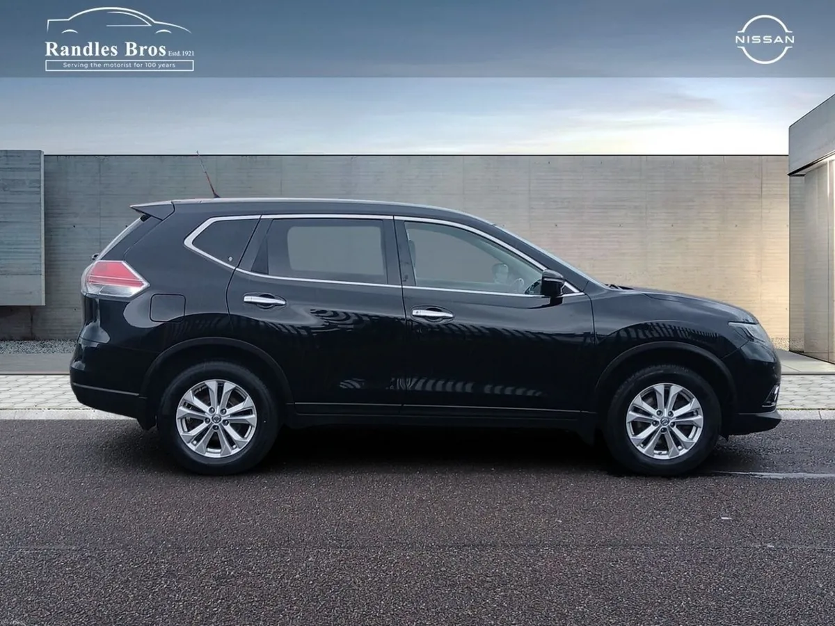 Nissan X-Trail 1.6d SV 7 SEATS - Image 5