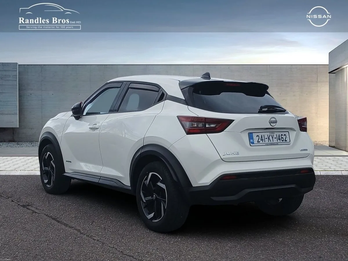 Nissan Juke HYBRID 1.6 SV PREMIUM - Image 4